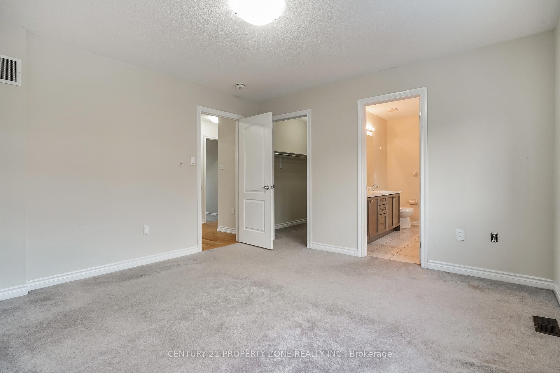 Photo 13 of Unit Upper, 38 Dolobram Trail, Brampton, Northwest Brampton — HOMEH