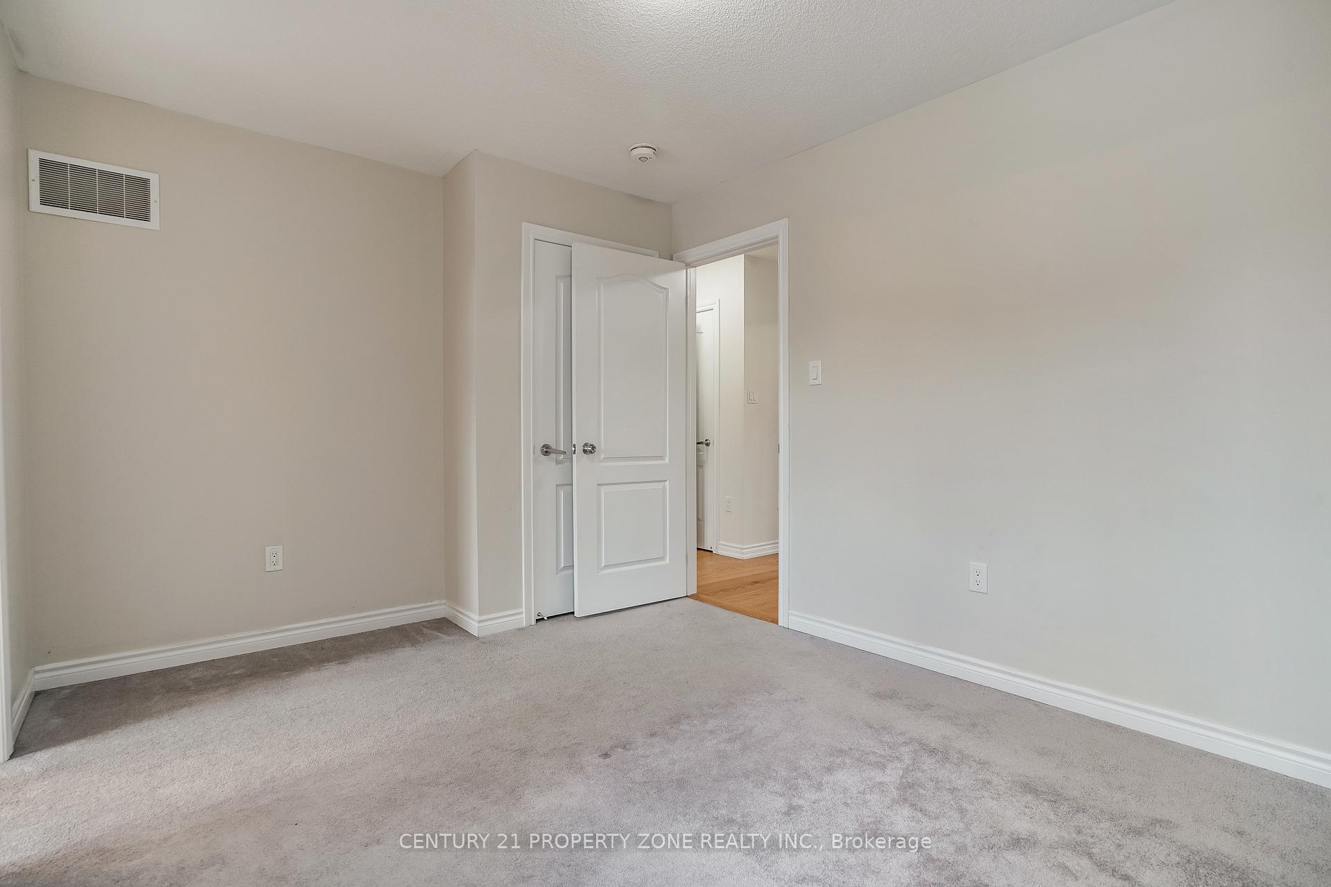 Photo 17 of Unit Upper, 38 Dolobram Trail, Brampton, Northwest Brampton — HOMEH