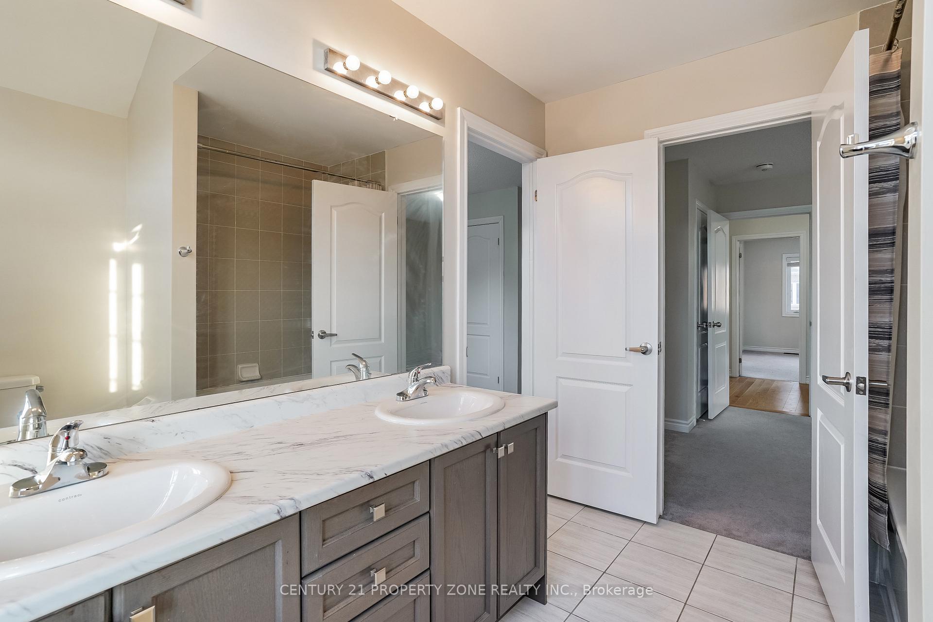 Photo 19 of Unit Upper, 38 Dolobram Trail, Brampton, Northwest Brampton — HOMEH