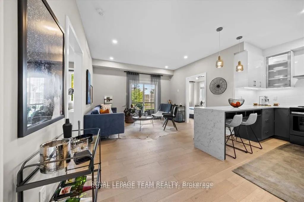 Photo 3 of Unit 203, 2376 Tenth Line Road, Ottawa, Avalon West — HOMEH