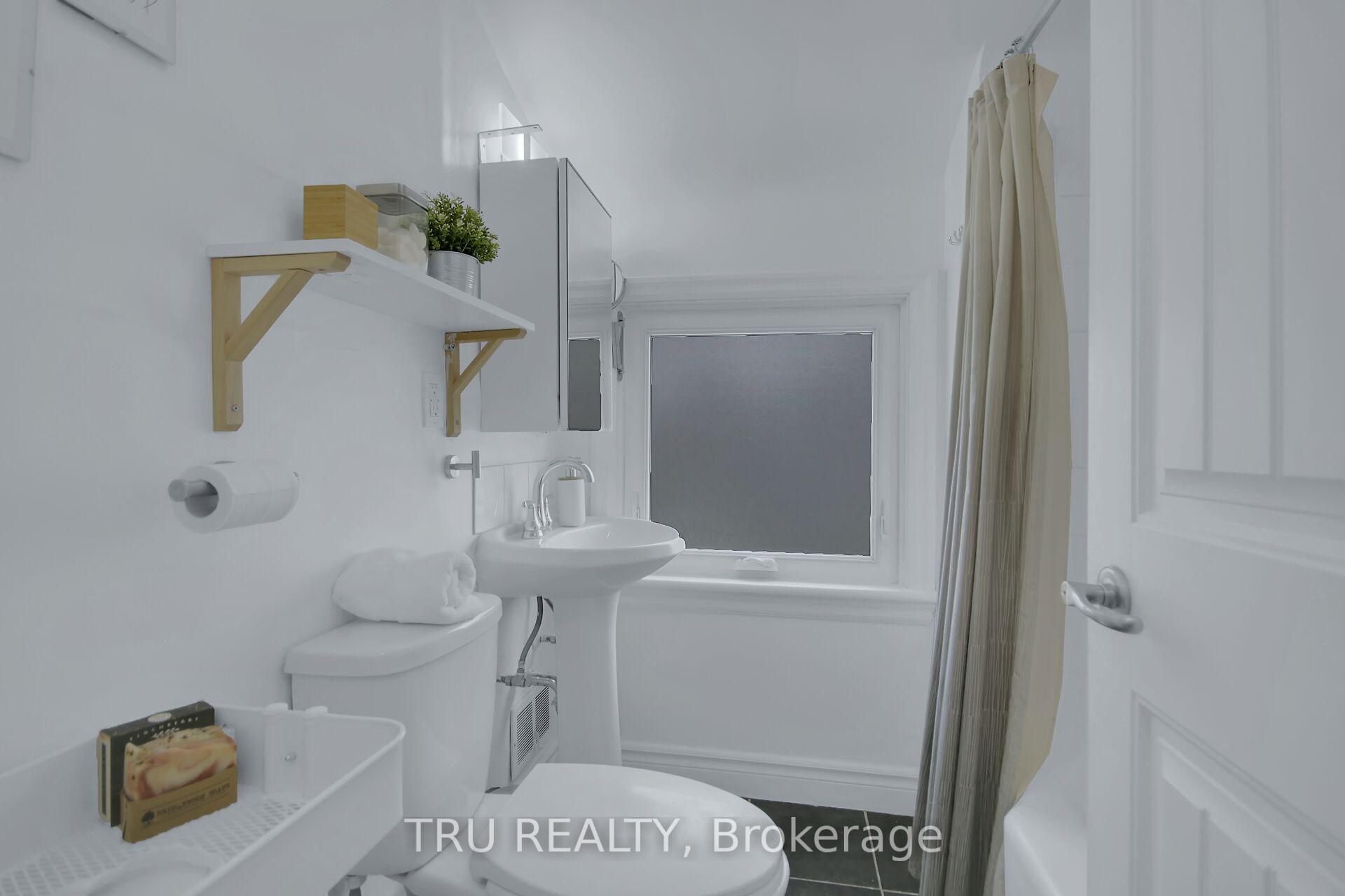 Photo 26 of 1311 Laperriere Avenue, Ottawa, Carlington — HOMEH