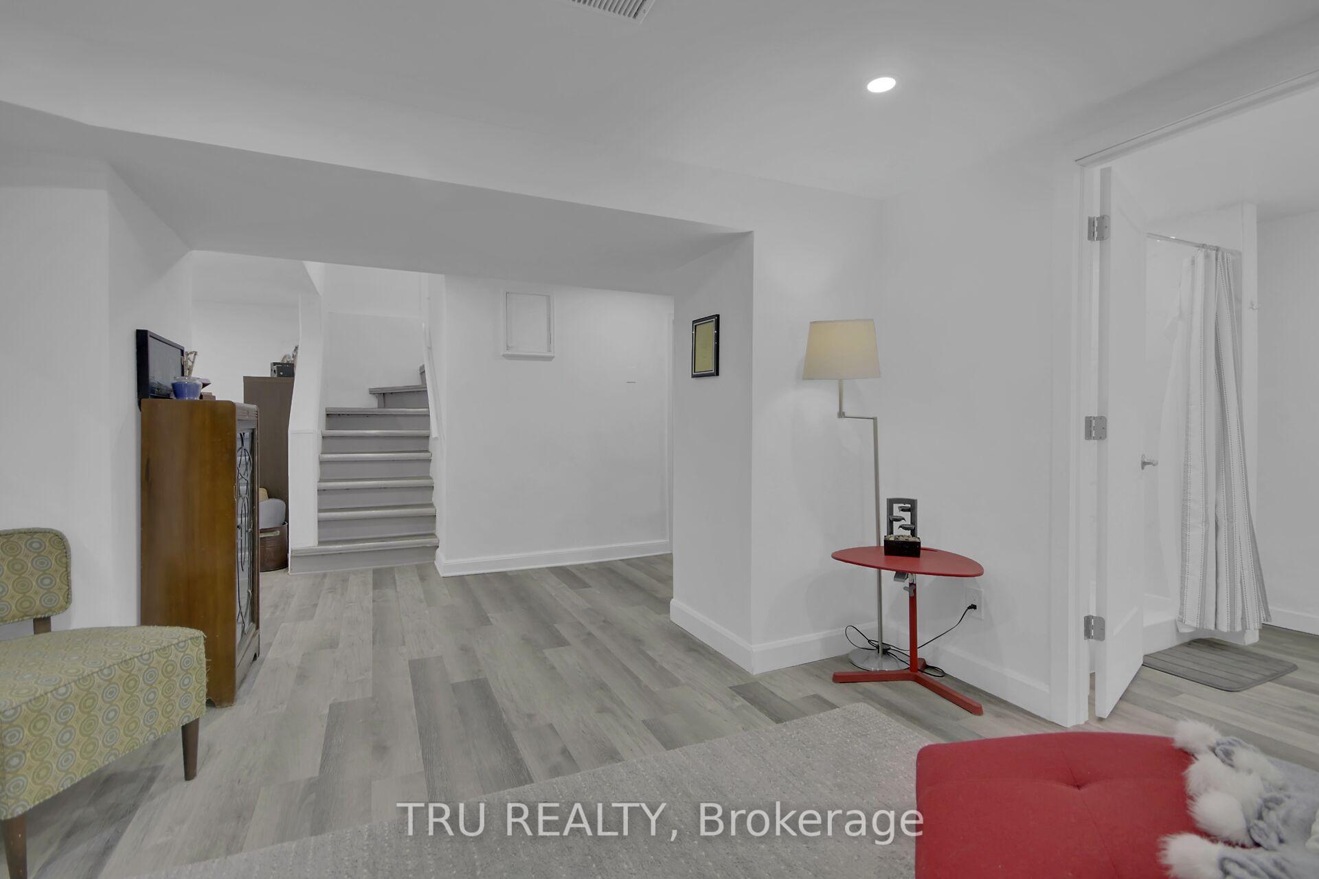 Photo 30 of 1311 Laperriere Avenue, Ottawa, Carlington — HOMEH