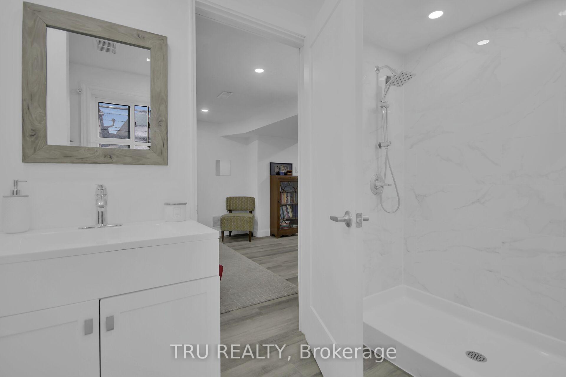 Photo 40 of 1311 Laperriere Avenue, Ottawa, Carlington — HOMEH