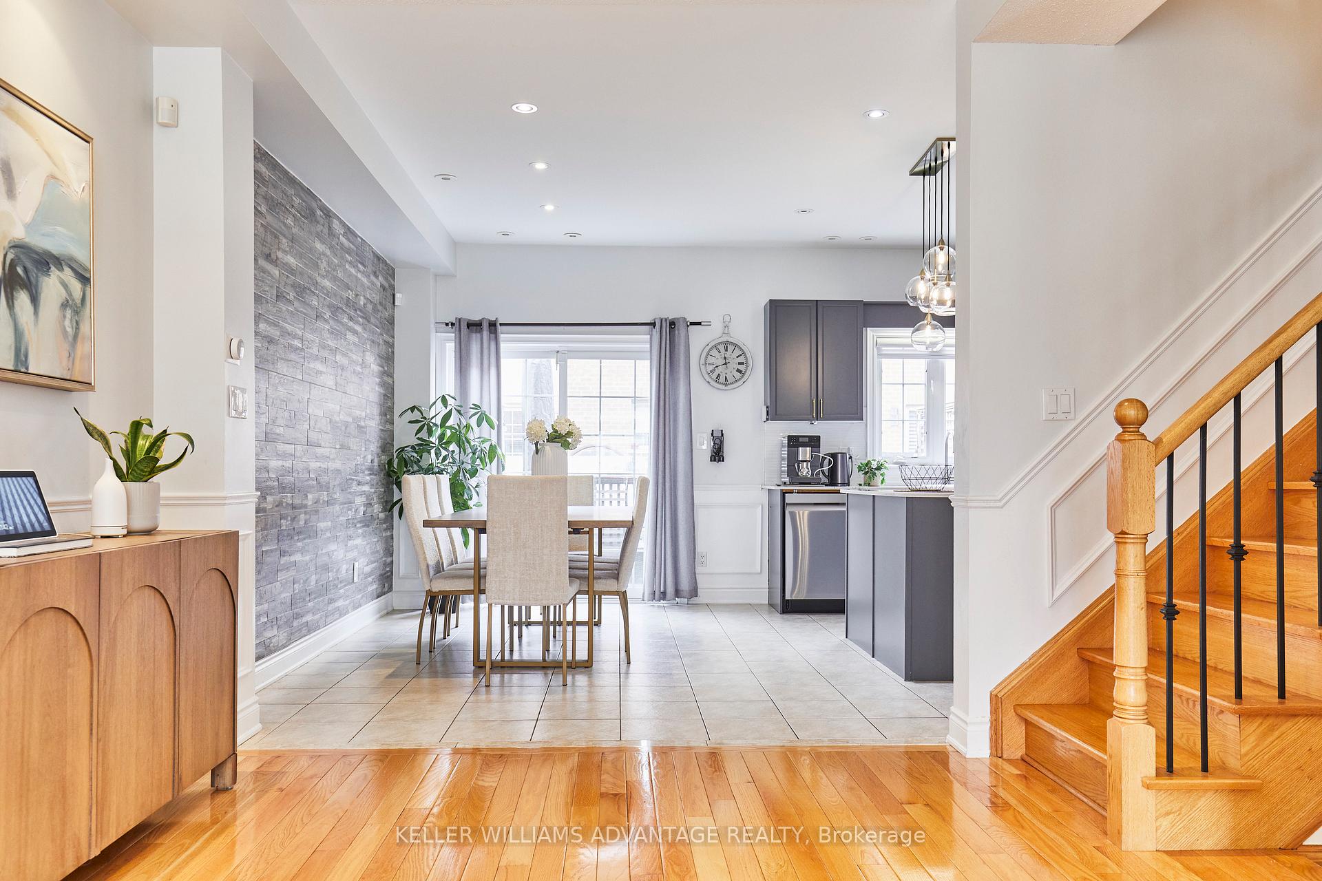 Photo 4 of 16 Isaac Devins Avenue, Vaughan, East Woodbridge — HOMEH