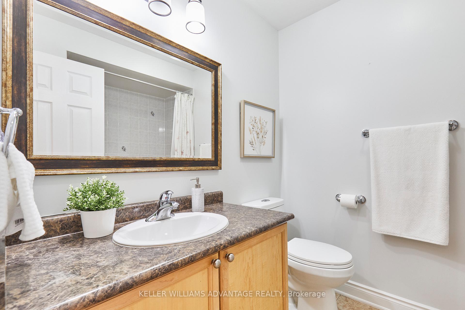 Photo 24 of 16 Isaac Devins Avenue, Vaughan, East Woodbridge — HOMEH