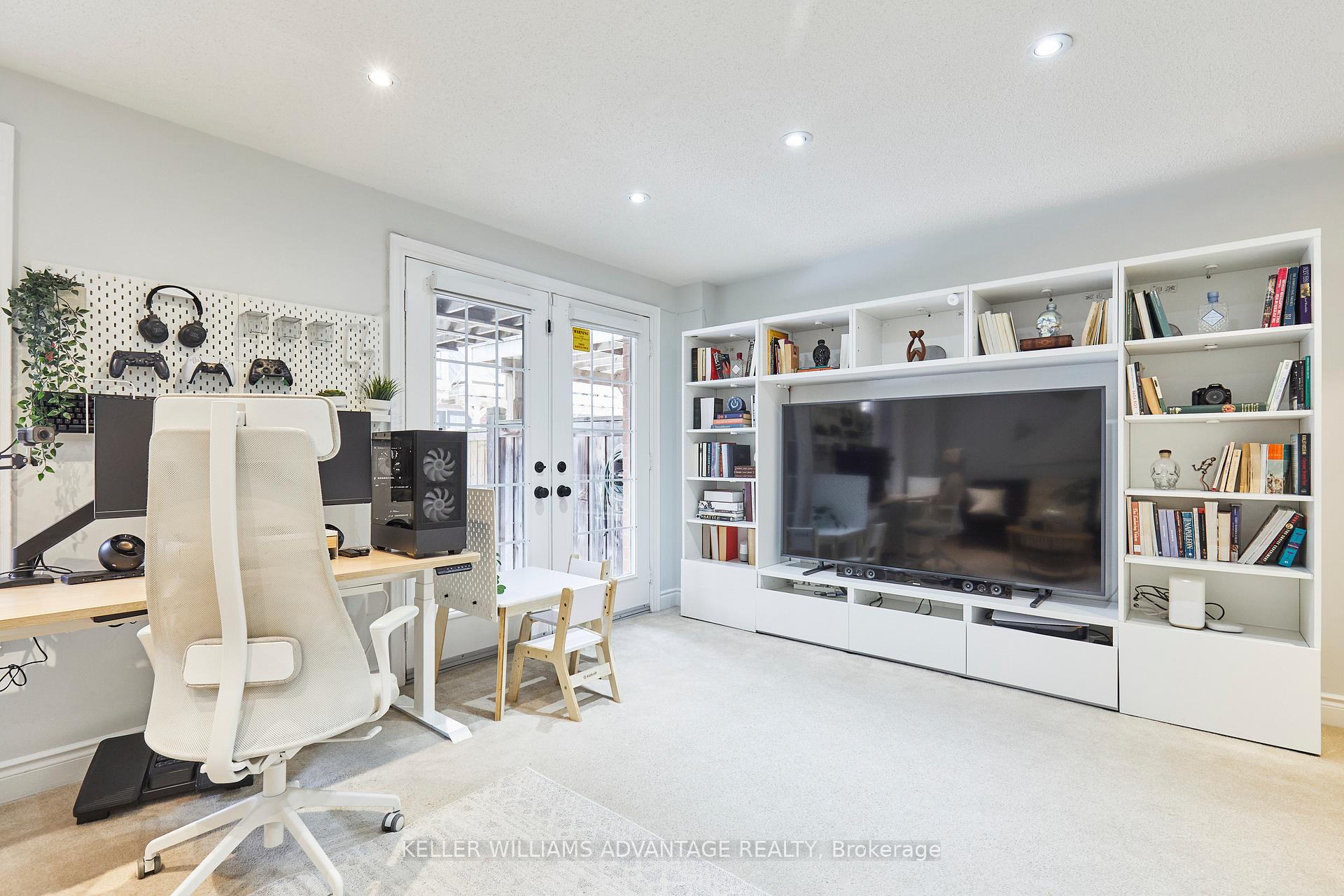 Photo 28 of 16 Isaac Devins Avenue, Vaughan, East Woodbridge — HOMEH