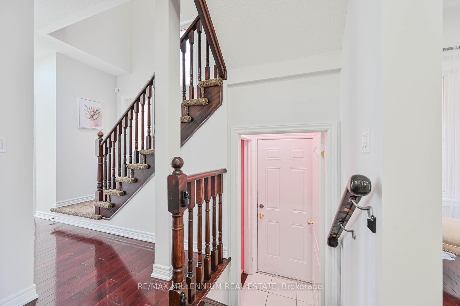 Photo 4 of 56 Attview Crescent, Brampton, Bram East — HOMEH
