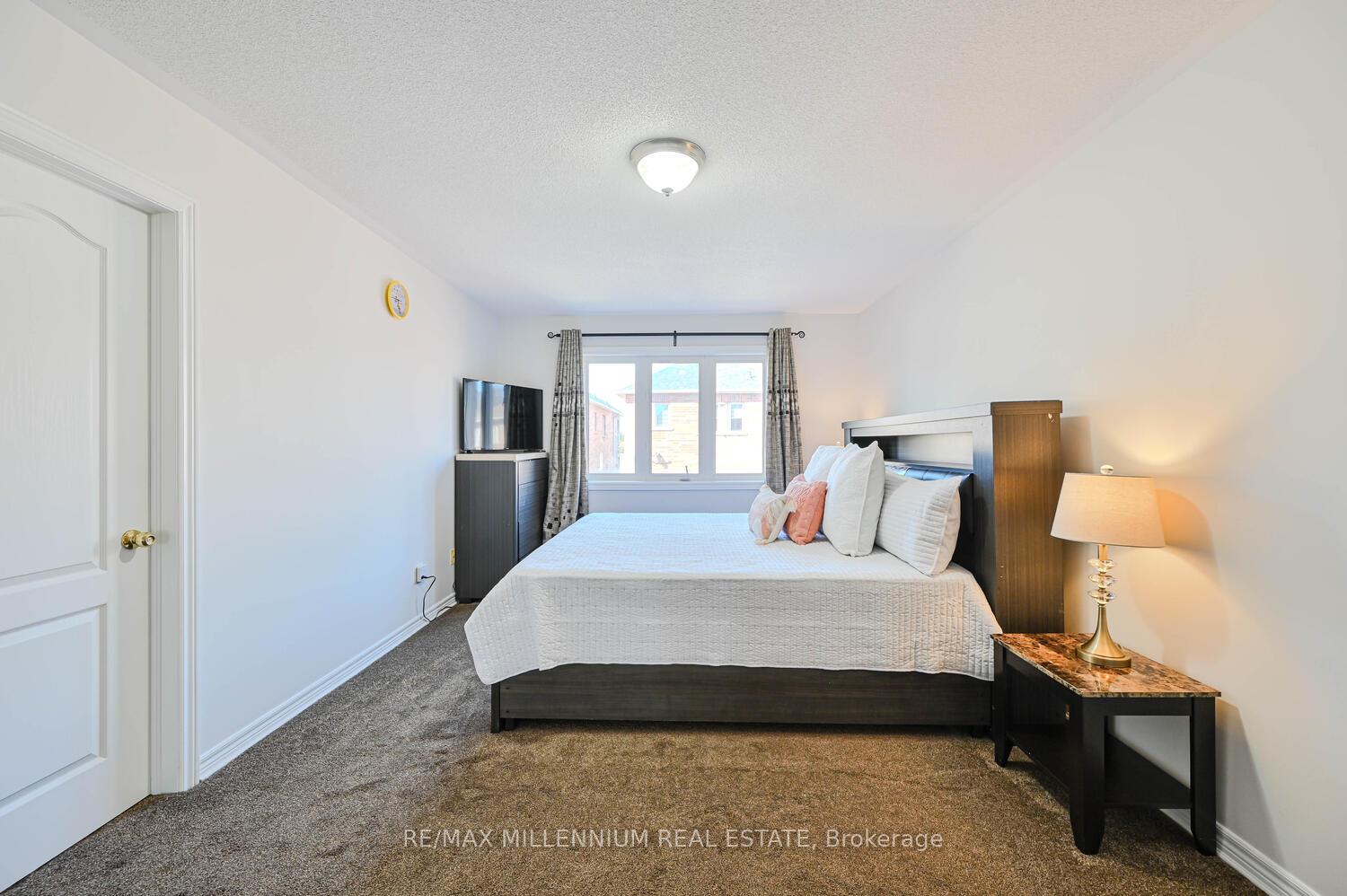 Photo 18 of 56 Attview Crescent, Brampton, Bram East — HOMEH