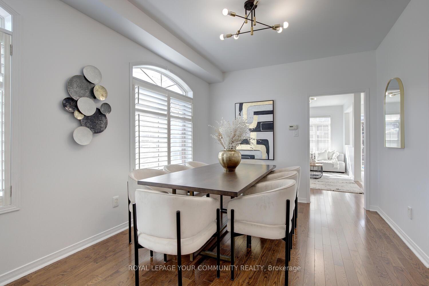 Photo 9 of 2 Catalpa Crescent, Vaughan, Patterson — HOMEH
