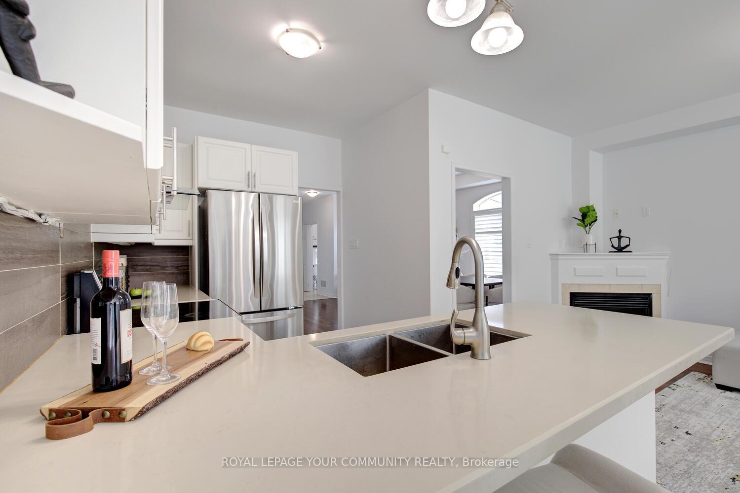 Photo 21 of 2 Catalpa Crescent, Vaughan, Patterson — HOMEH