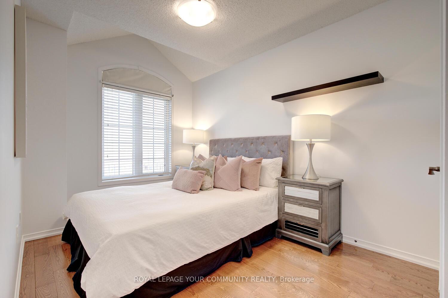 Photo 38 of 2 Catalpa Crescent, Vaughan, Patterson — HOMEH