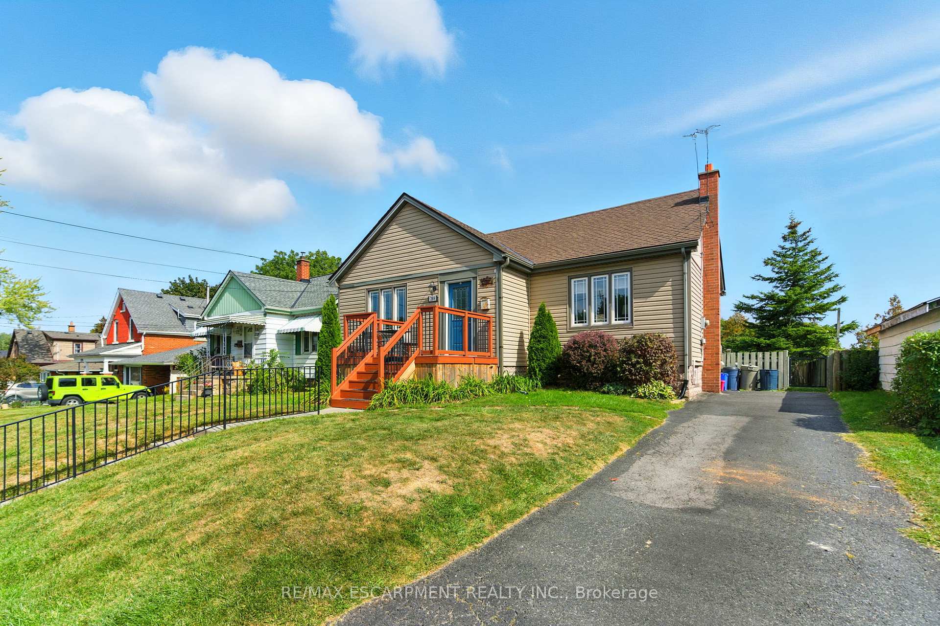 Photo 3 of 289 East 25th Street, Hamilton, Eastmount — HOMEH