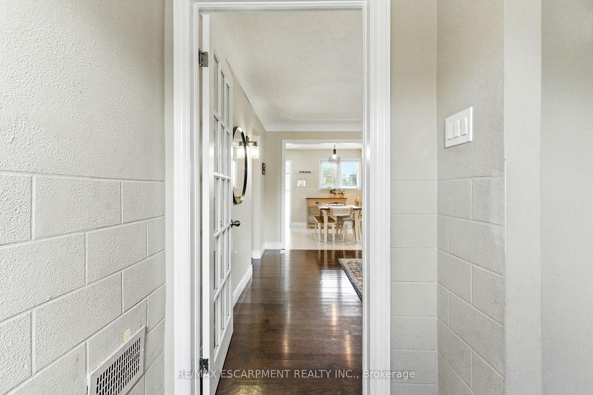 Photo 6 of 289 East 25th Street, Hamilton, Eastmount — HOMEH