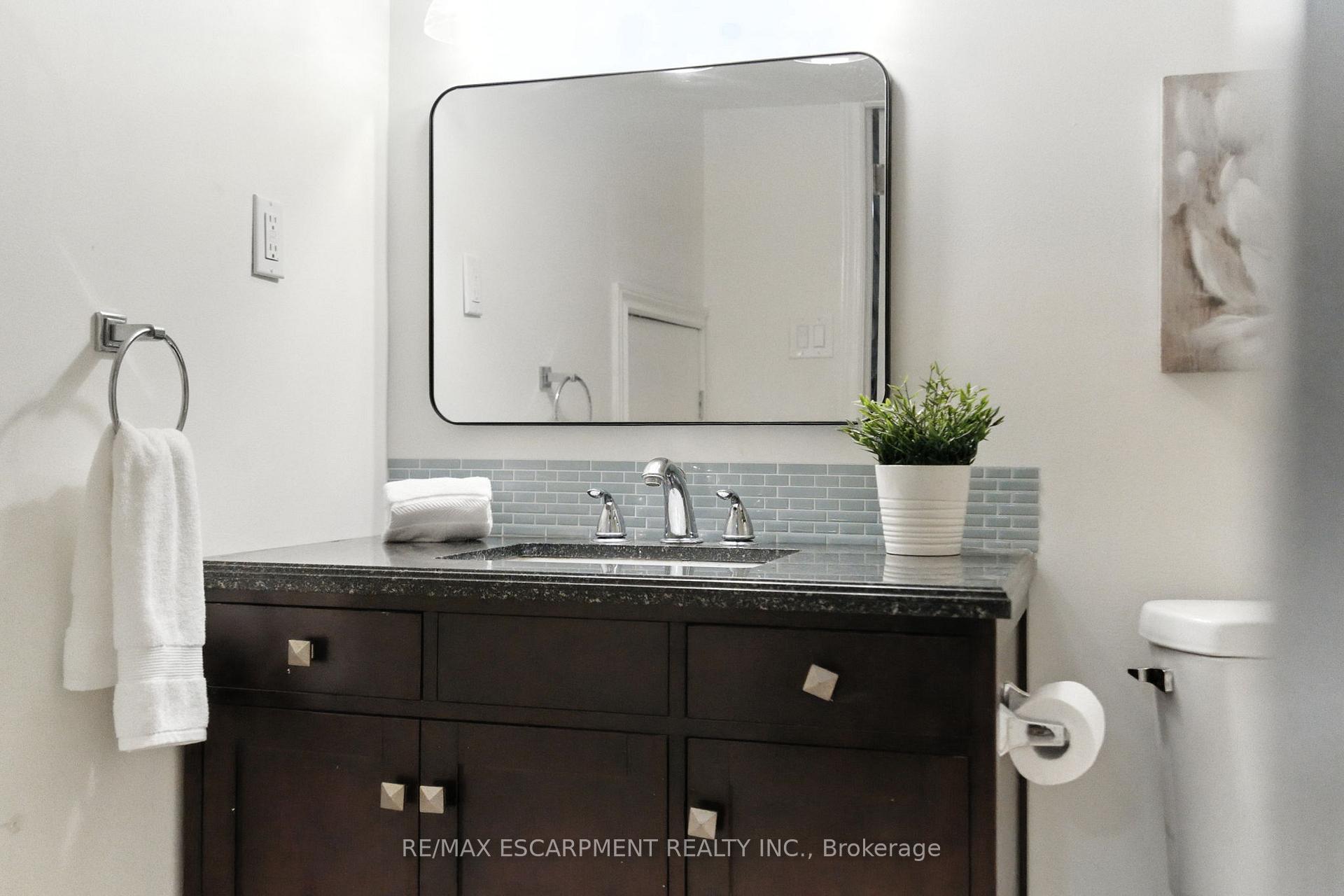 Photo 31 of 289 East 25th Street, Hamilton, Eastmount — HOMEH
