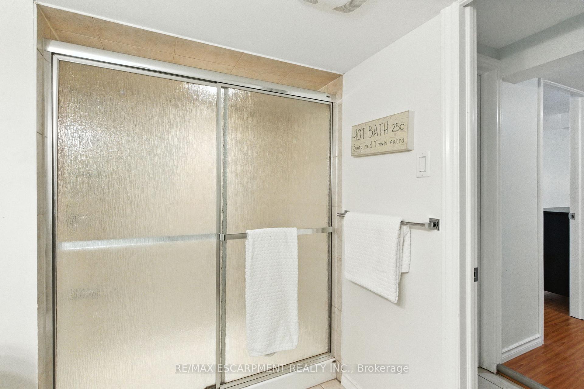 Photo 32 of 289 East 25th Street, Hamilton, Eastmount — HOMEH
