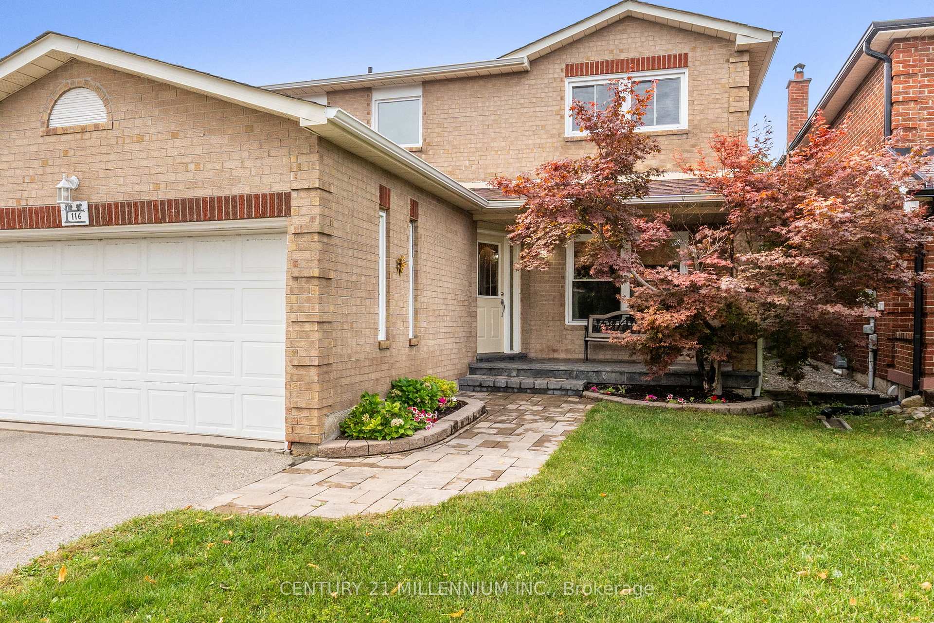 Photo 2 of 116 Wexford Road, Brampton, Heart Lake West — HOMEH