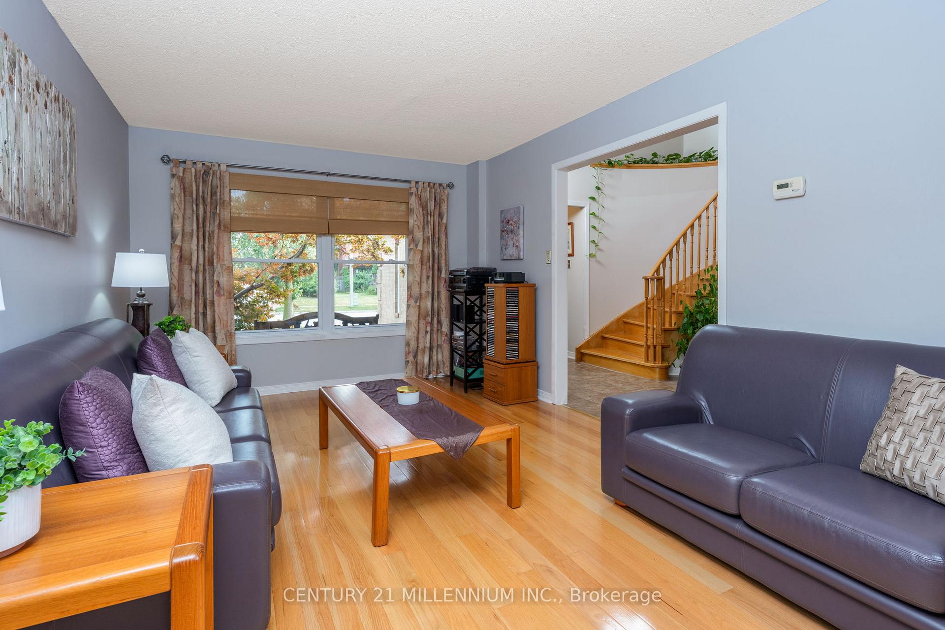 Photo 6 of 116 Wexford Road, Brampton, Heart Lake West — HOMEH