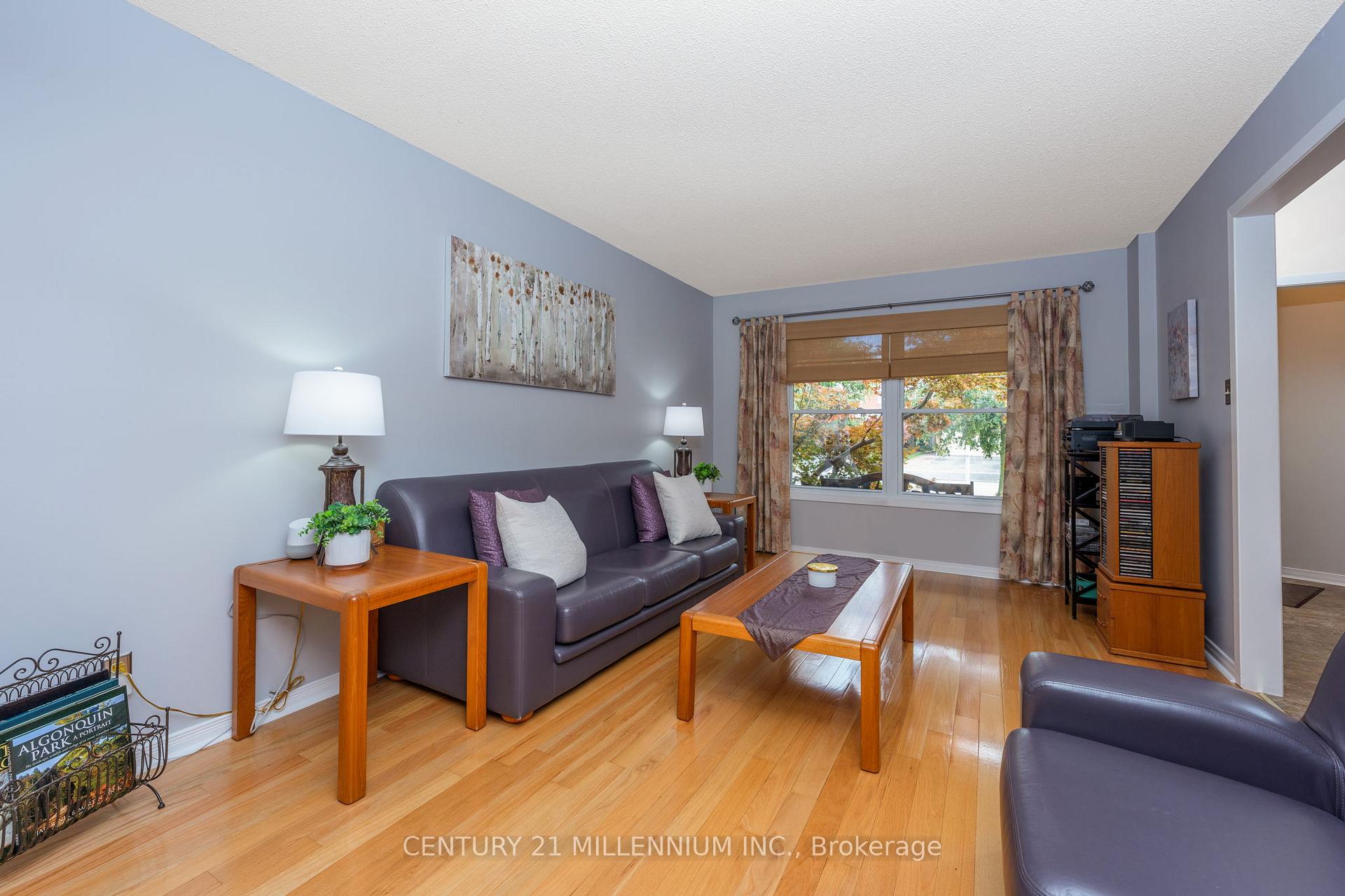 Photo 7 of 116 Wexford Road, Brampton, Heart Lake West — HOMEH