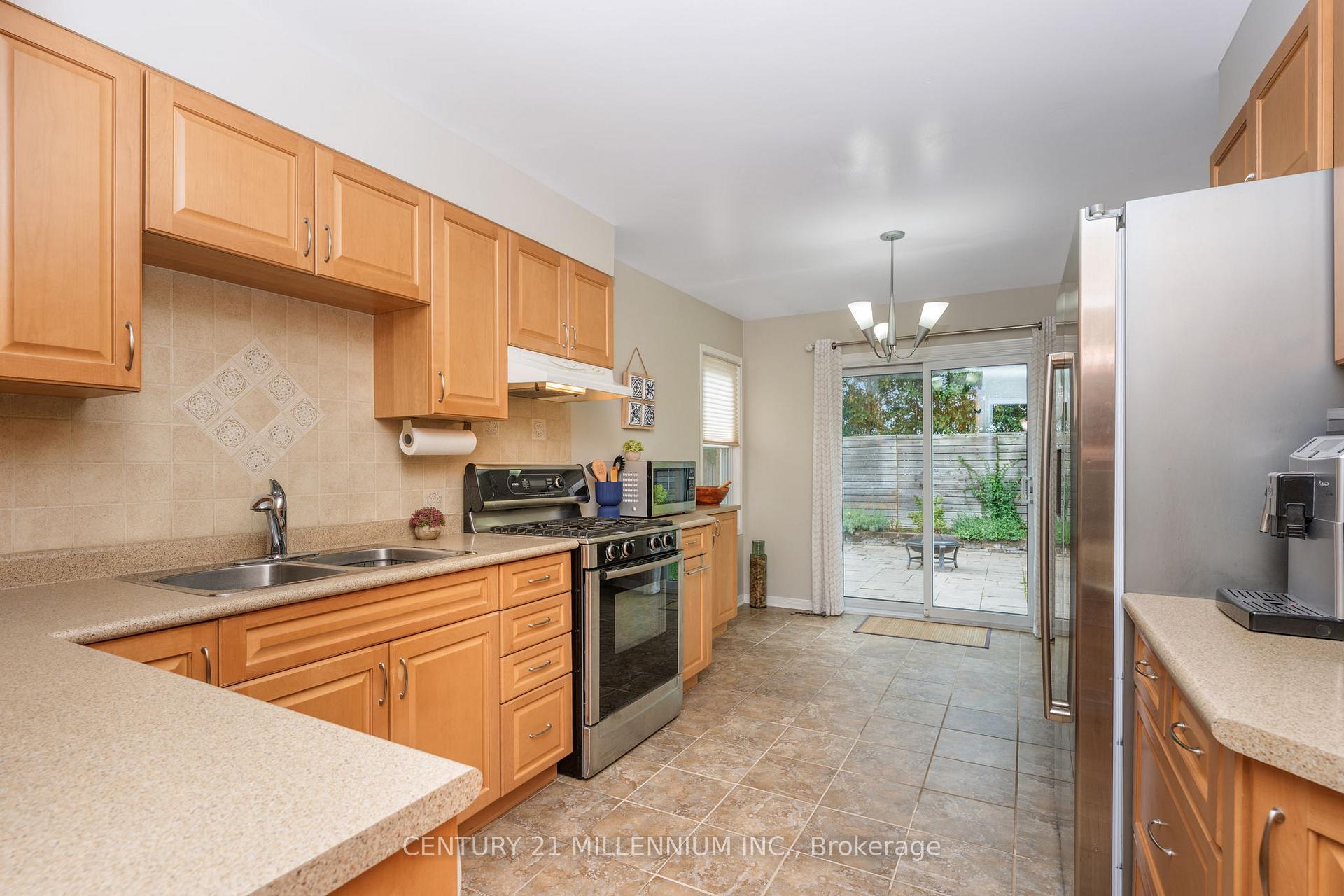 Photo 12 of 116 Wexford Road, Brampton, Heart Lake West — HOMEH