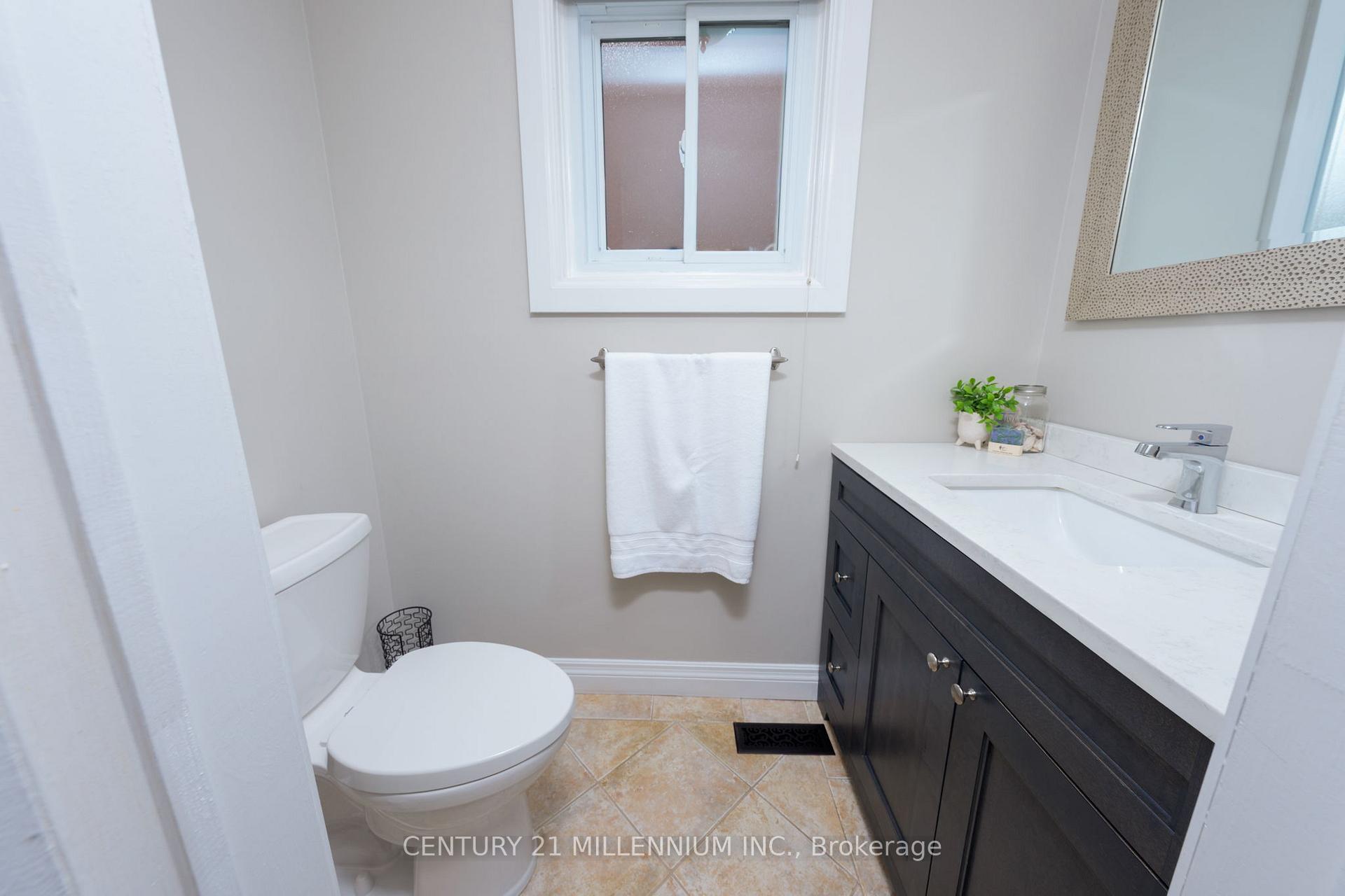 Photo 19 of 116 Wexford Road, Brampton, Heart Lake West — HOMEH