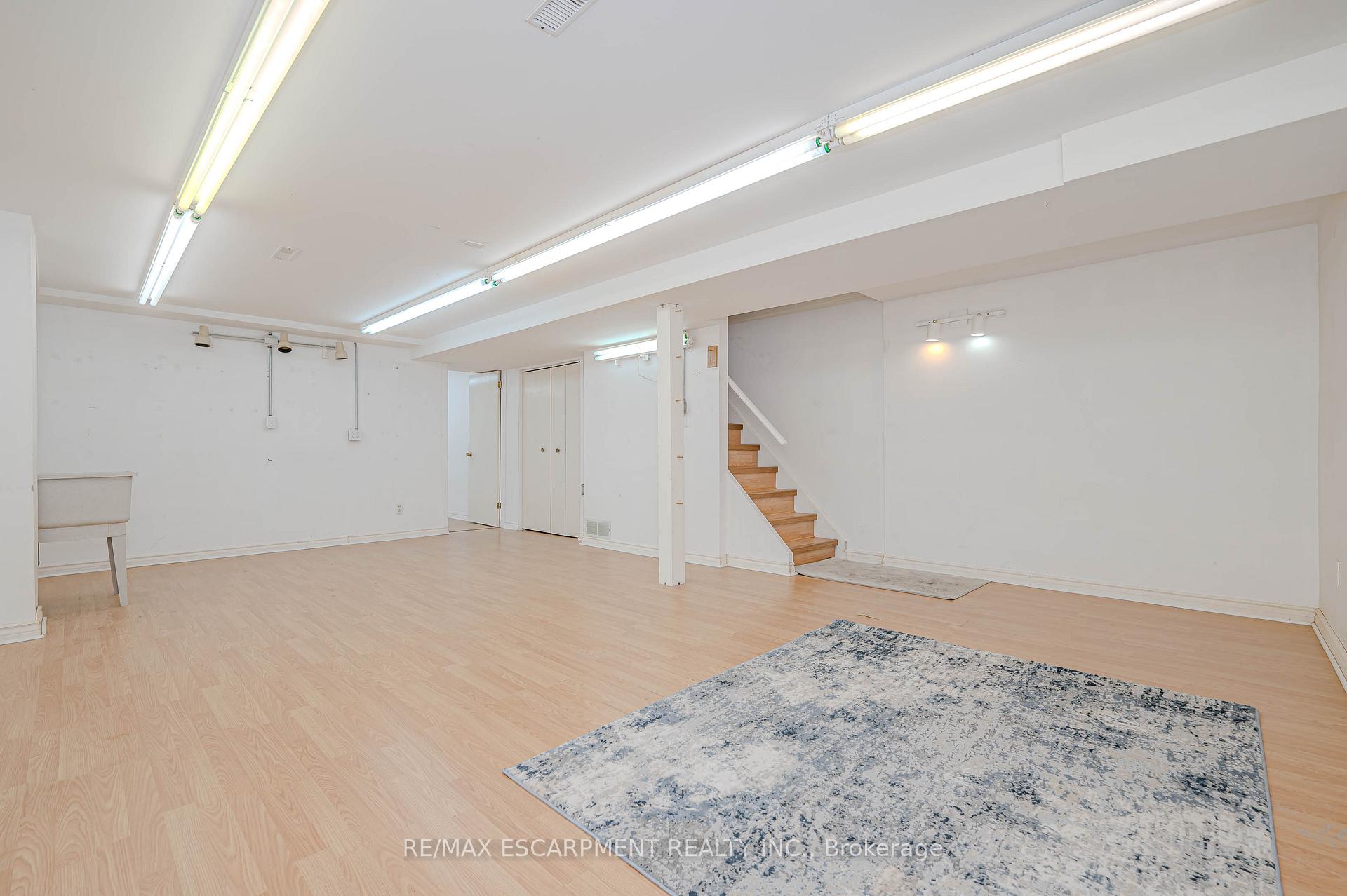 Photo 30 of 2187 Melissa Crescent, Burlington, Brant Hills — HOMEH
