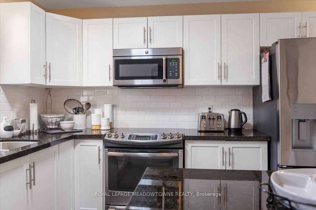 Photo 15 of 59 Massena Drive, Hamilton, Barnstown — HOMEH