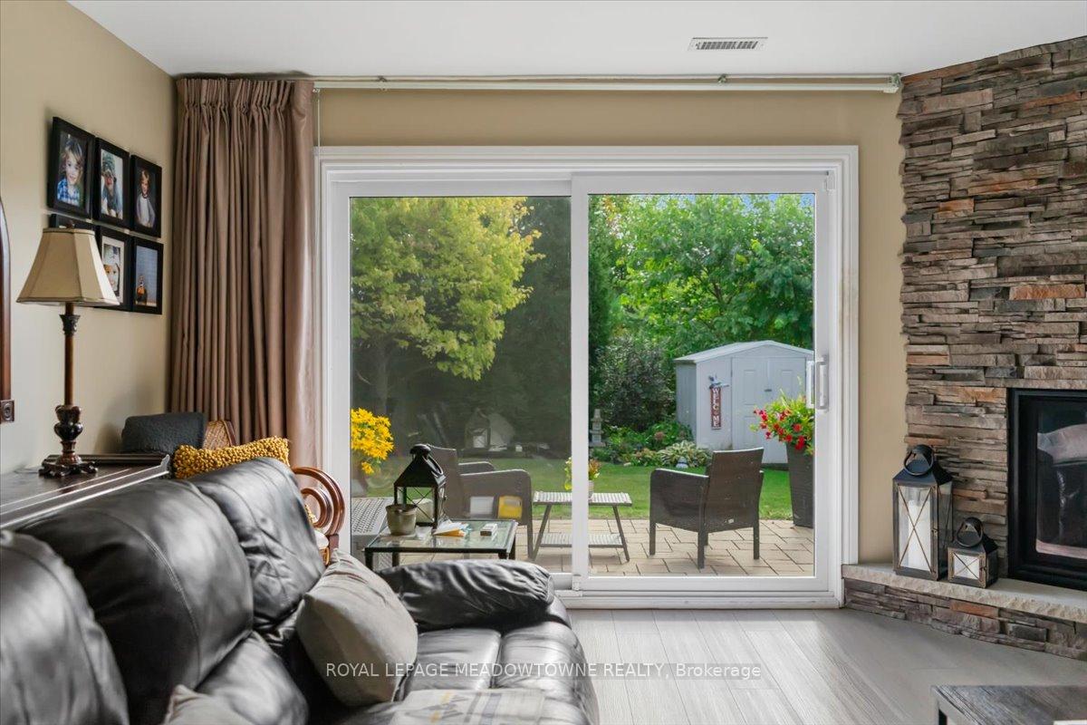 Photo 40 of 59 Massena Drive, Hamilton, Barnstown — HOMEH