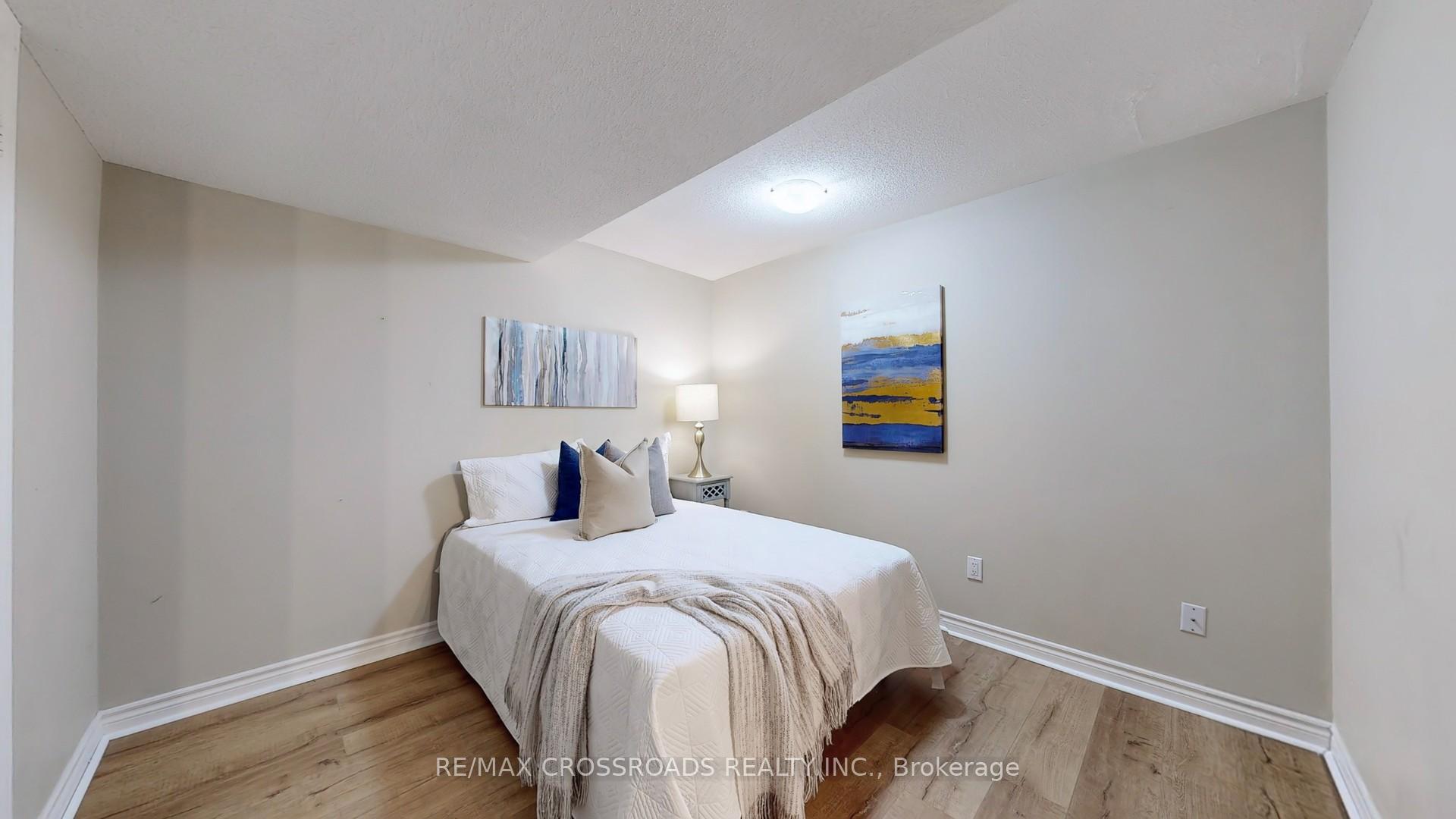 Photo 28 of 177 Findhorn Crescent, Vaughan, Maple — HOMEH