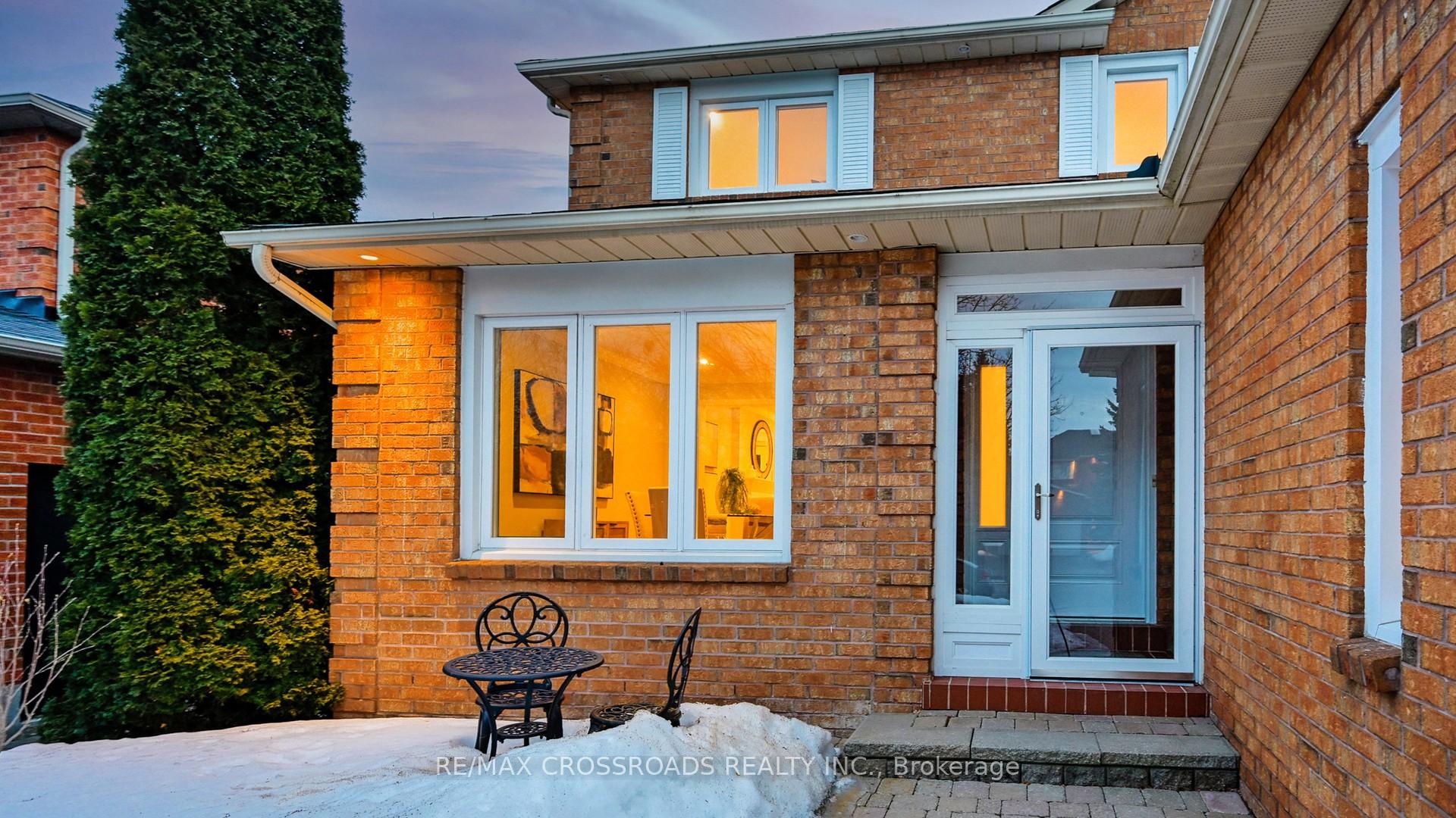 Photo 37 of 177 Findhorn Crescent, Vaughan, Maple — HOMEH