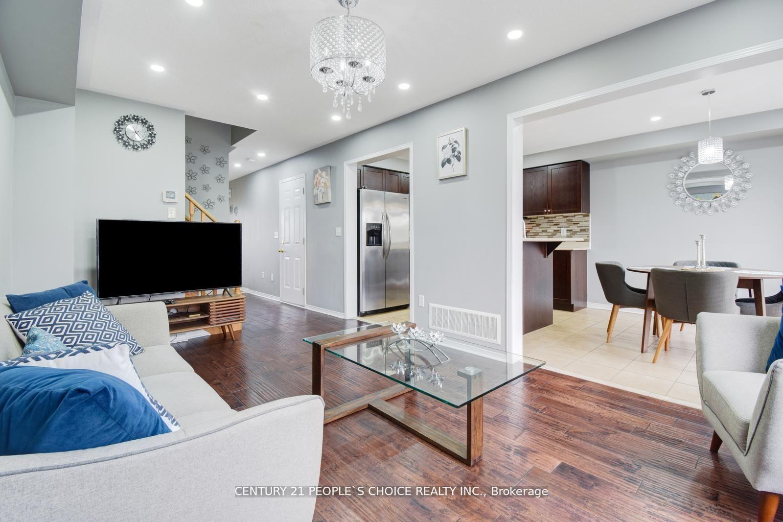 Photo 18 of 4872 Capri Crescent, Burlington, Alton — HOMEH