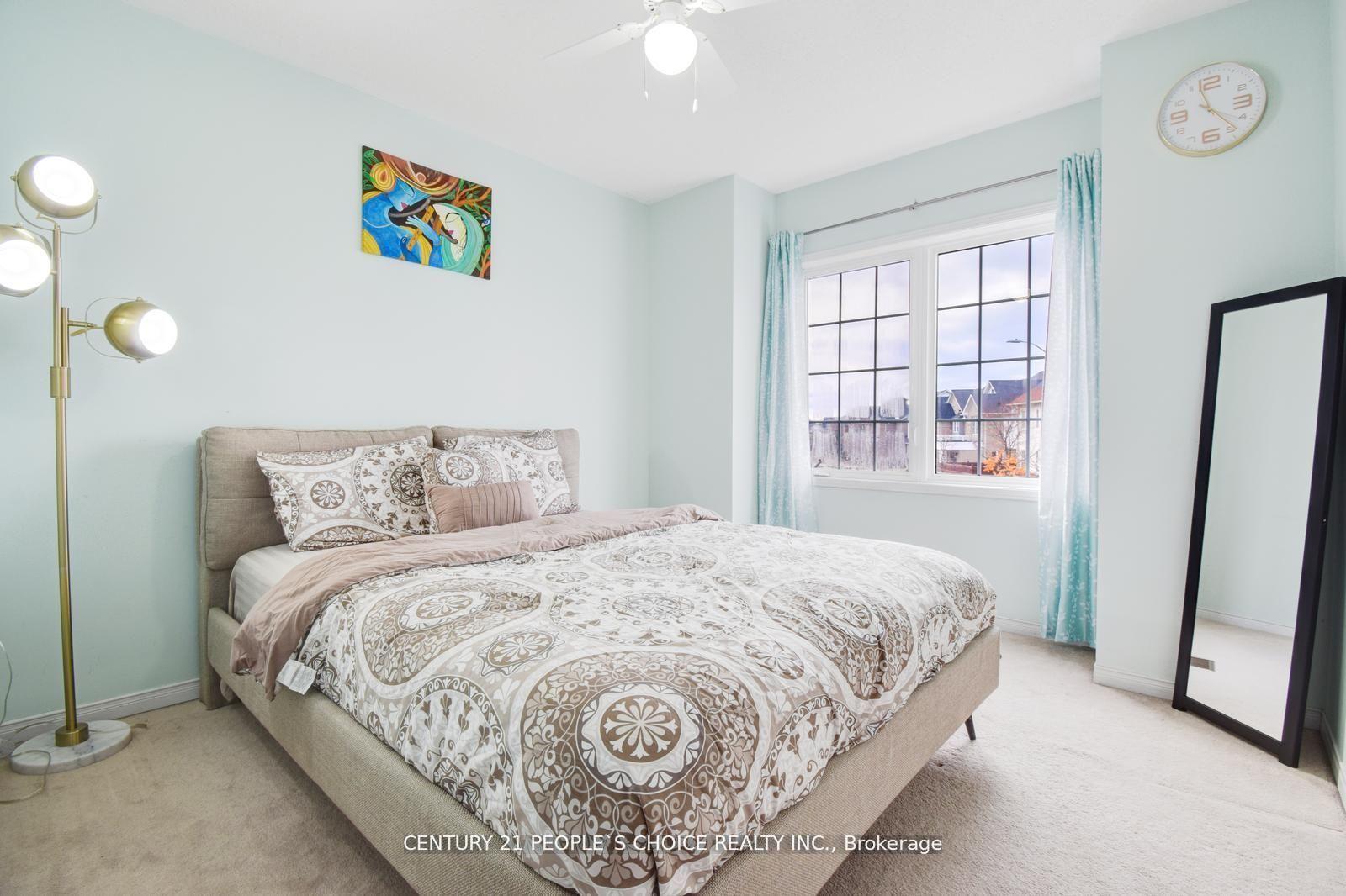 Photo 25 of 4872 Capri Crescent, Burlington, Alton — HOMEH