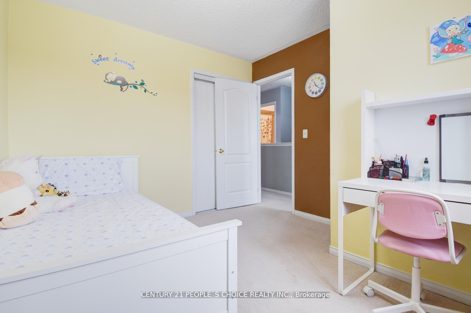 Photo 29 of 4872 Capri Crescent, Burlington, Alton — HOMEH