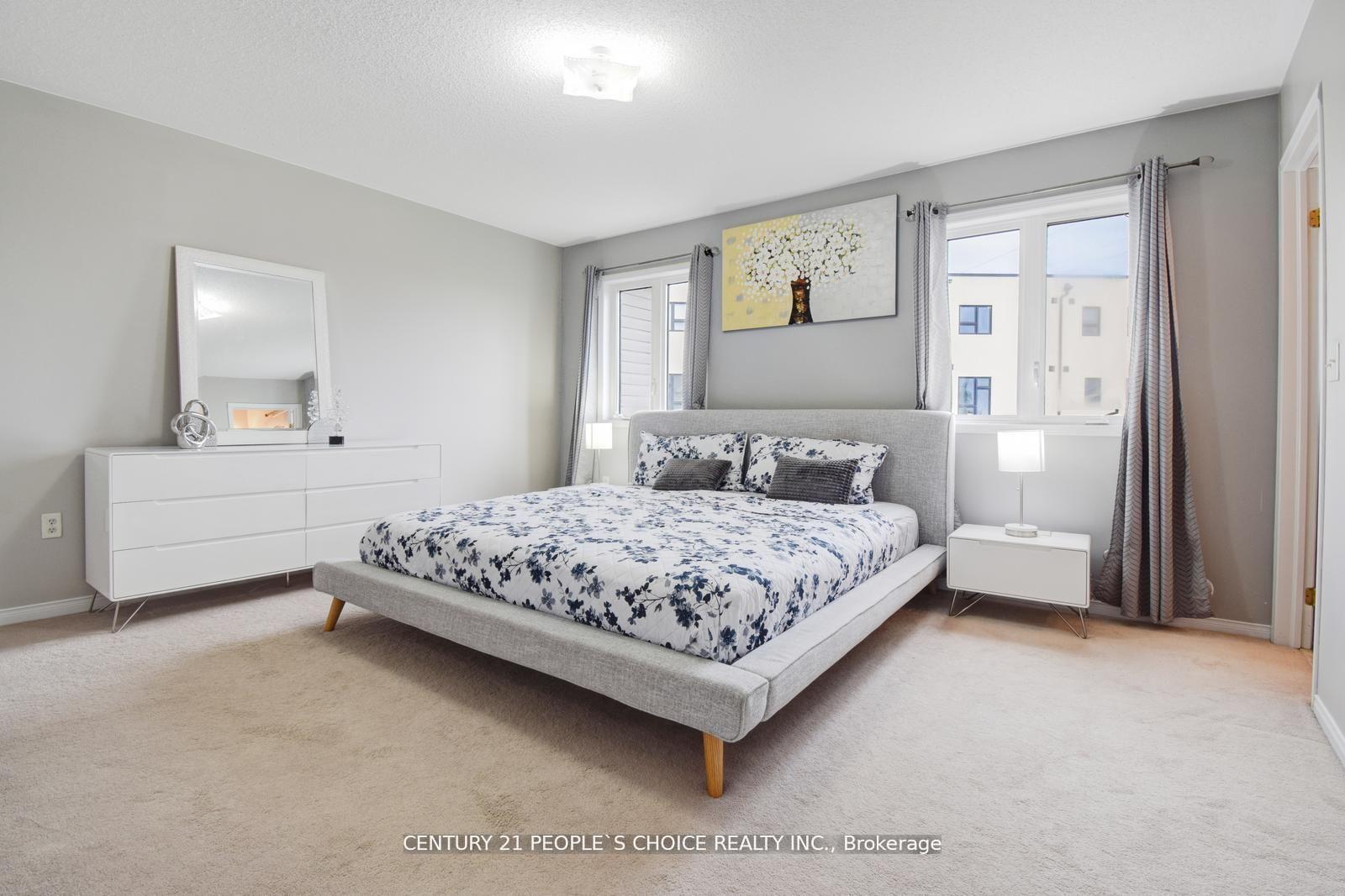 Photo 31 of 4872 Capri Crescent, Burlington, Alton — HOMEH