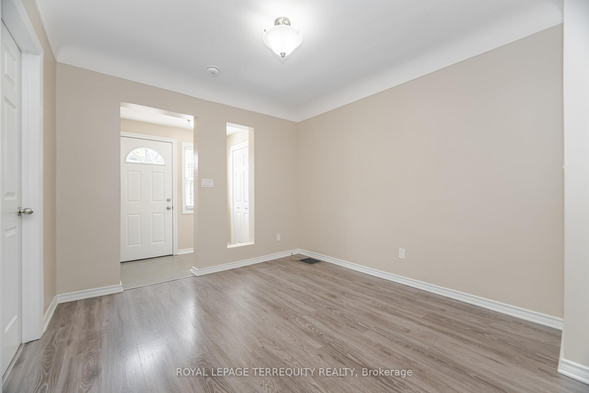 Photo 10 of 61 Mcanulty Boulevard, Hamilton, Industrial Sector — HOMEH