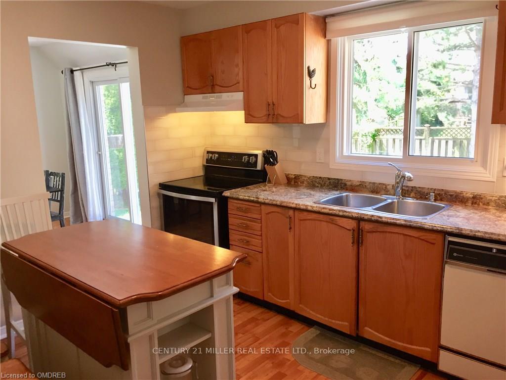 Photo 9 of 3497 Marion Court, Burlington, Palmer — HOMEH