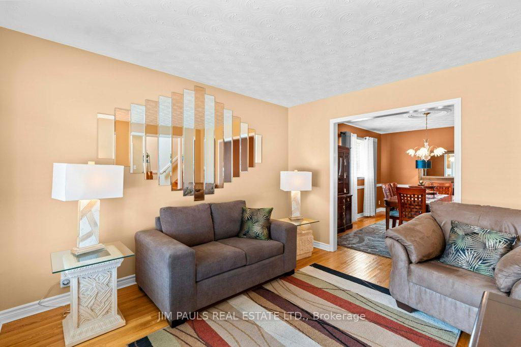 Photo 3 of 64 Abbot Drive, Hamilton, Burkholme — HOMEH