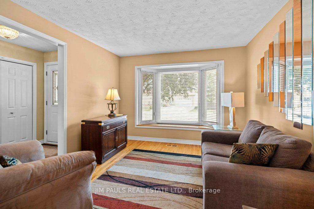 Photo 6 of 64 Abbot Drive, Hamilton, Burkholme — HOMEH