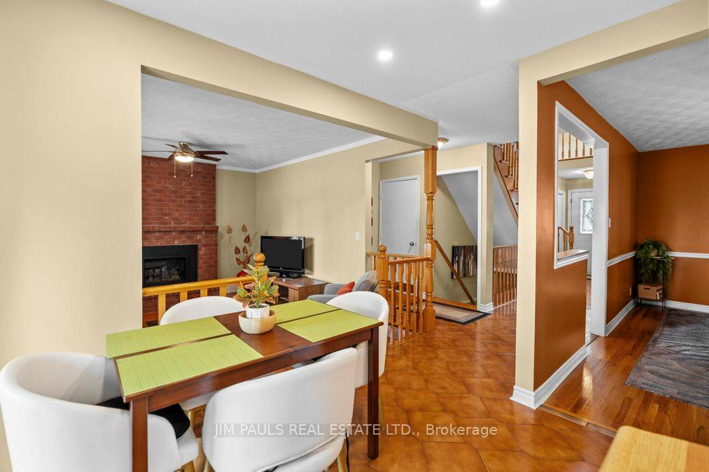 Photo 12 of 64 Abbot Drive, Hamilton, Burkholme — HOMEH