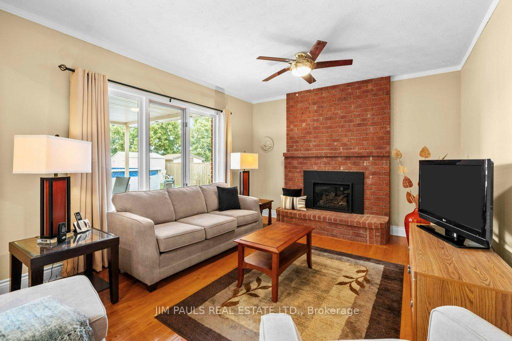 Photo 17 of 64 Abbot Drive, Hamilton, Burkholme — HOMEH