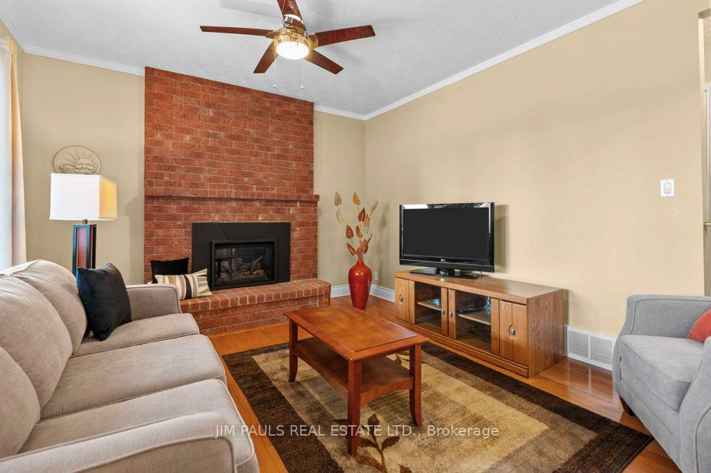 Photo 18 of 64 Abbot Drive, Hamilton, Burkholme — HOMEH