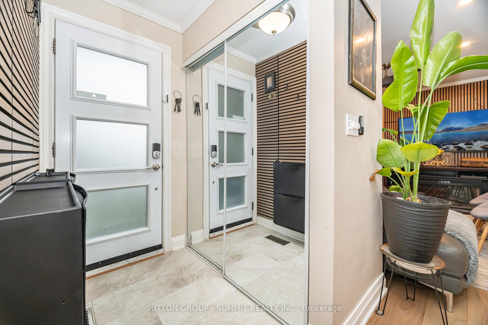 Photo 4 of 18 Golding Avenue, Brampton, Brampton East — HOMEH