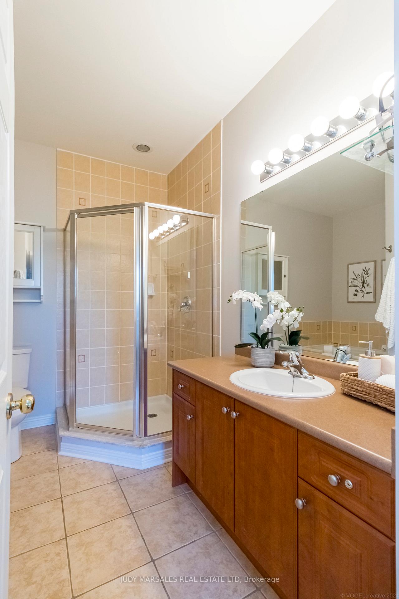 Photo 21 of Unit 34, 4400 Millcroft Park Drive, Burlington, Rose — HOMEH