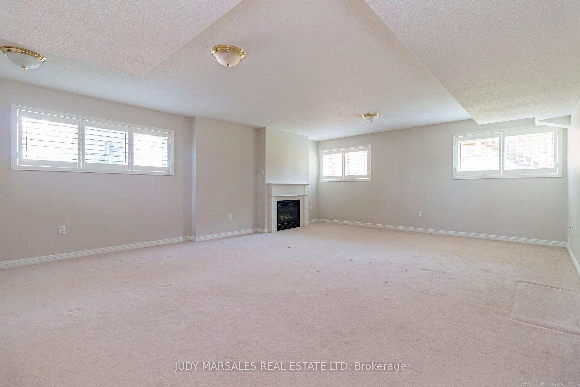 Photo 23 of Unit 34, 4400 Millcroft Park Drive, Burlington, Rose — HOMEH