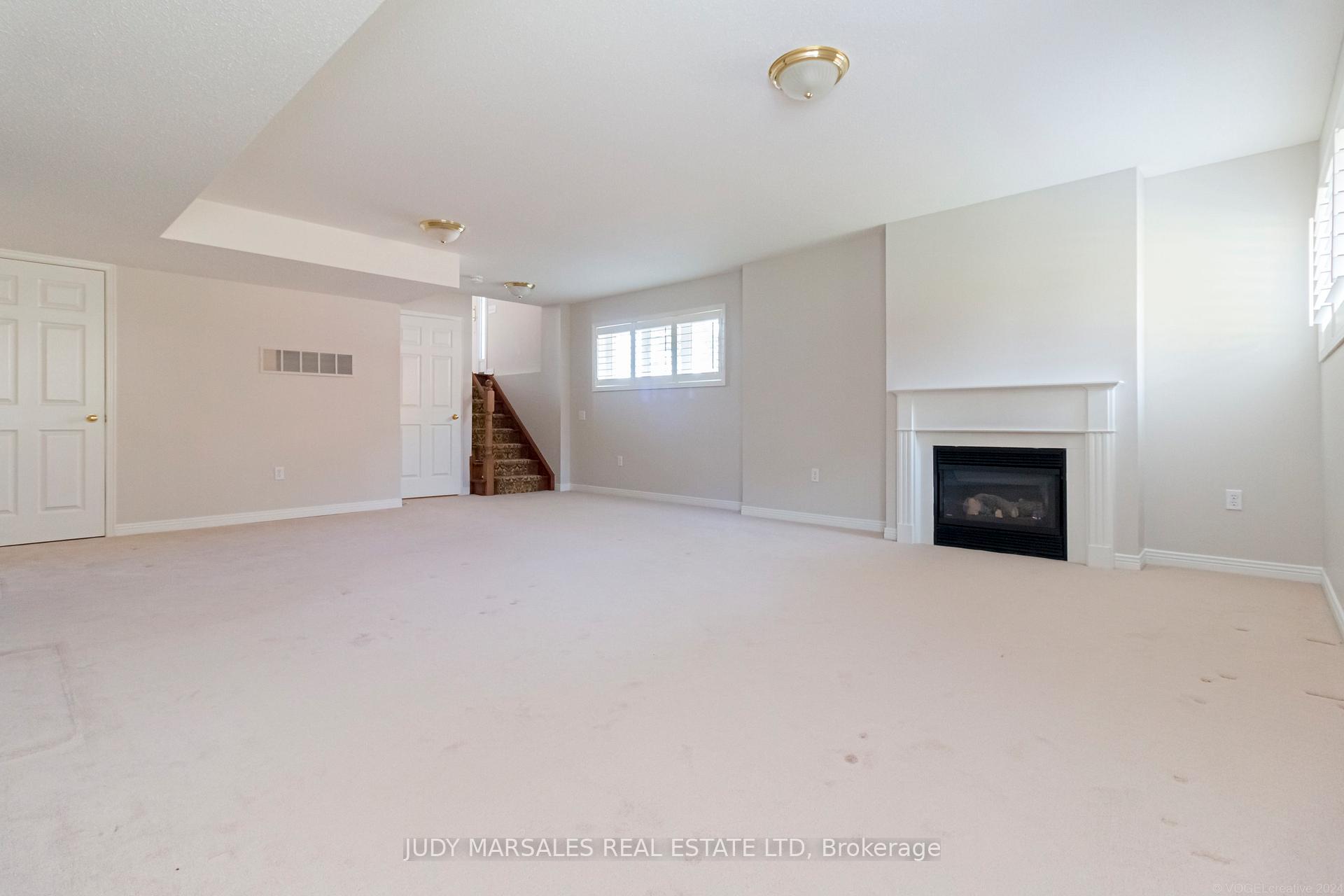 Photo 24 of Unit 34, 4400 Millcroft Park Drive, Burlington, Rose — HOMEH