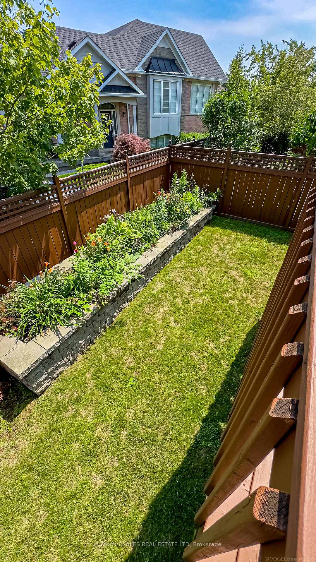 Photo 37 of Unit 34, 4400 Millcroft Park Drive, Burlington, Rose — HOMEH
