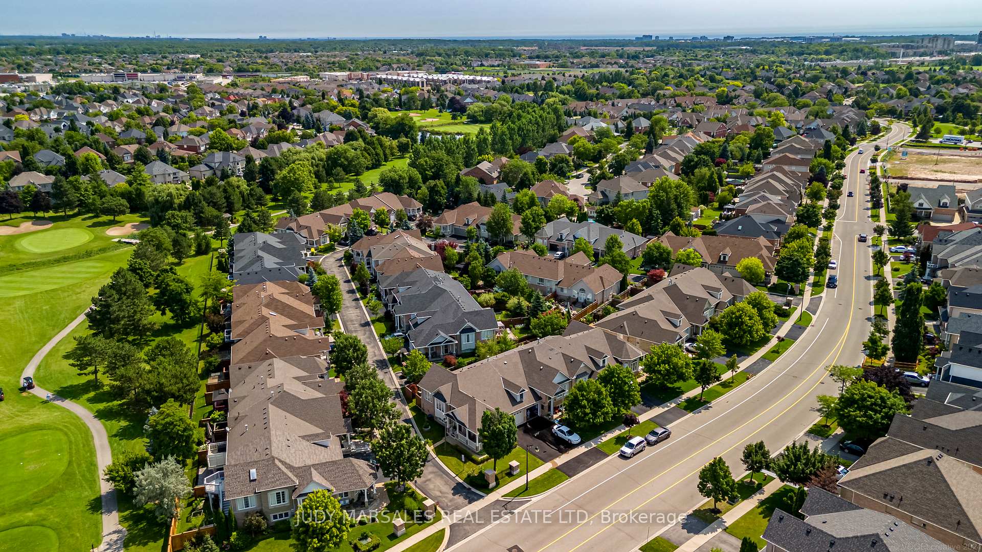 Photo 39 of Unit 34, 4400 Millcroft Park Drive, Burlington, Rose — HOMEH