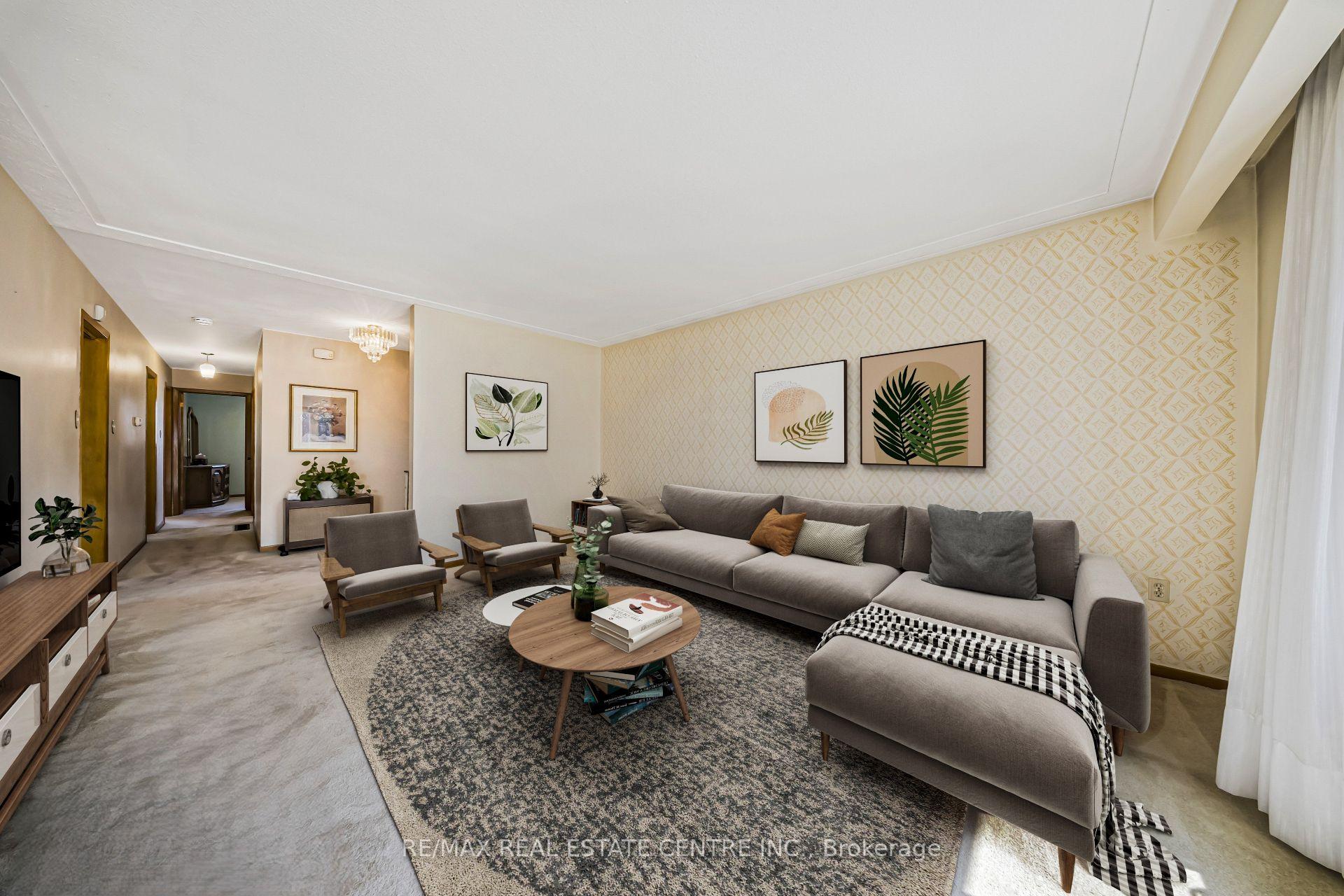 Photo 3 of 103 Forest Hill Crescent, Hamilton, Red Hill — HOMEH