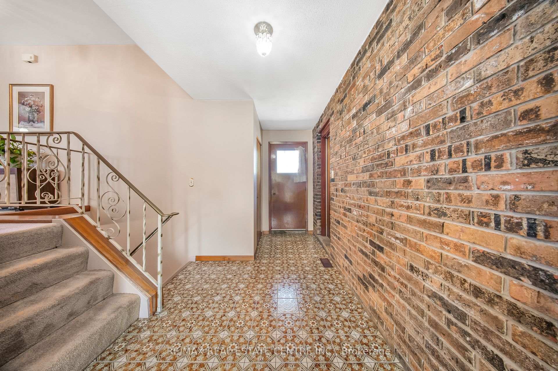 Photo 6 of 103 Forest Hill Crescent, Hamilton, Red Hill — HOMEH