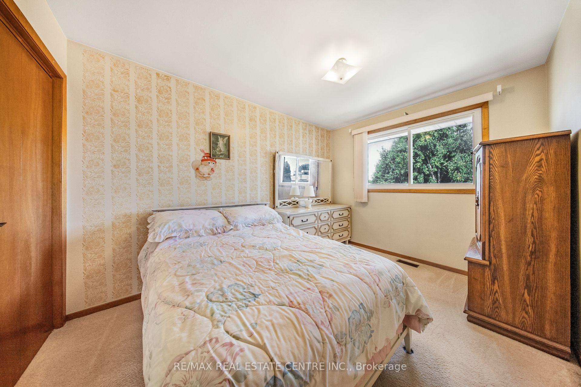 Photo 15 of 103 Forest Hill Crescent, Hamilton, Red Hill — HOMEH