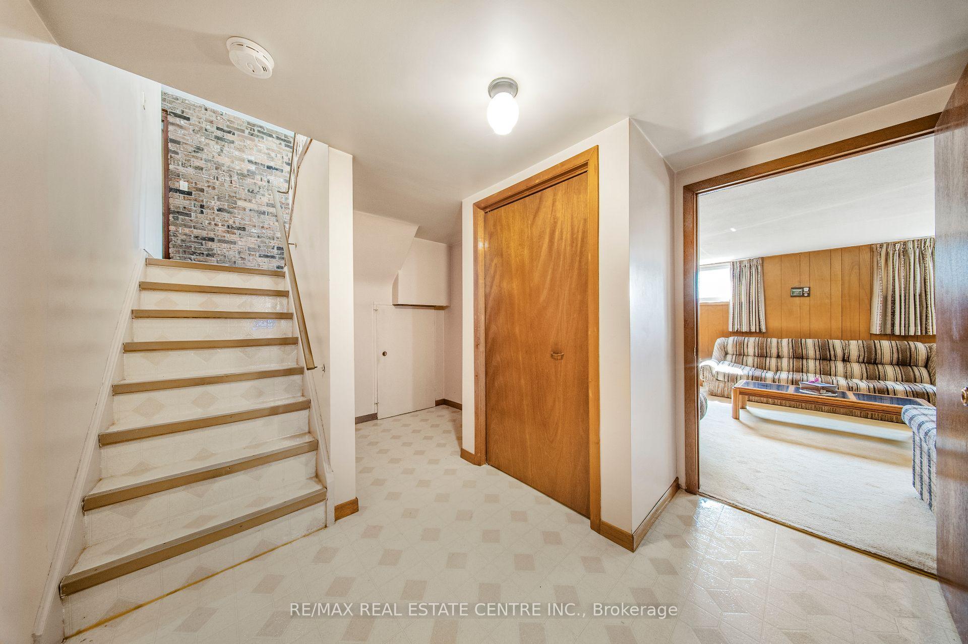 Photo 21 of 103 Forest Hill Crescent, Hamilton, Red Hill — HOMEH